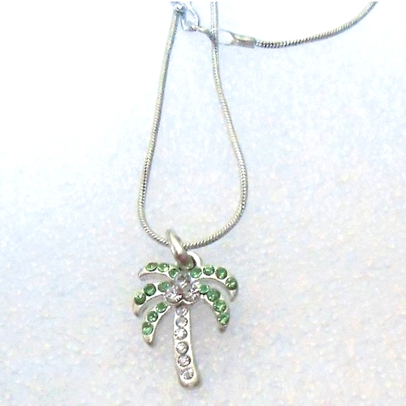 Peridot Palm Tree Pendant - Picture 2 of 8